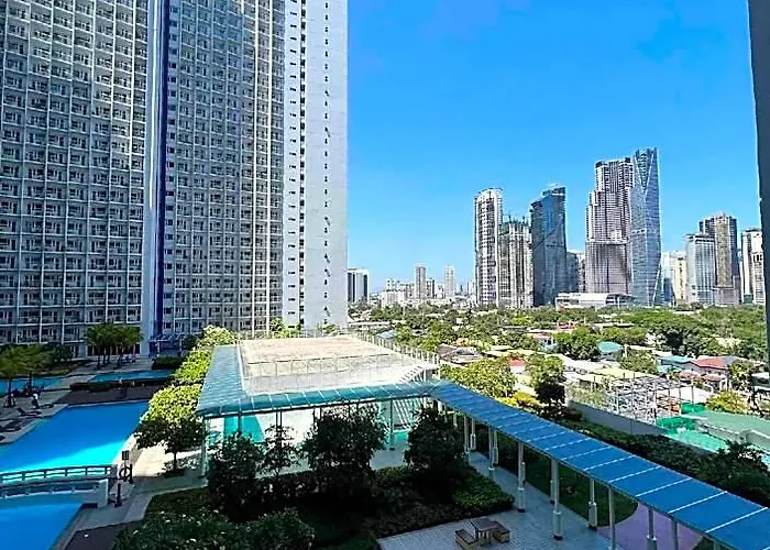 Sm Jazz Residences Makati By Kween Ysaria ホテル 5*