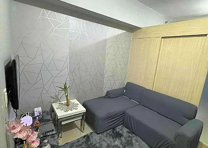Sm Jazz Residences Makati By Kween Ysaria 5* マニラ市